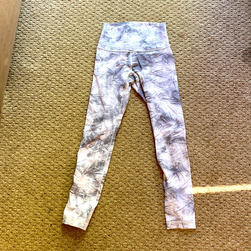 Lulu lemon wunder under size 4